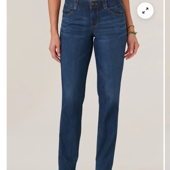 Democracy Blue Absolution Jeans - Picture 4 of 5